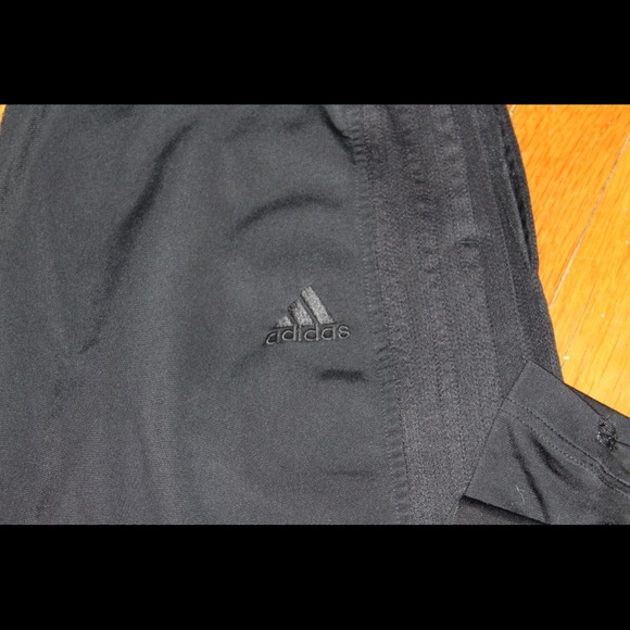 Black Adidas Warmup Sweatpants Sz Medium - Picture 2 of 5